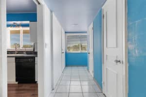 638 LA JOLLA AVENUE, SUN CITY CENTER, FL 33573 Sold 10/01/25