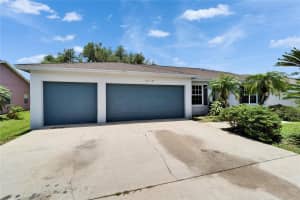 2719 WILDER TRACE COURT, PLANT CITY, FL 33566 Sold 12/01/25