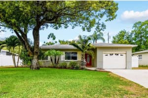 2560 51st St N, ST PETERSBURG