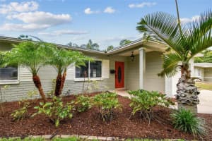 2560 51ST STREET, ST PETERSBURG, FL 33710 - MLS#MFRTB8395926
