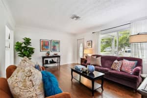 2560 51ST STREET, ST PETERSBURG, FL 33710 - MLS#MFRTB8395926