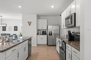 10823 TRAILING VINE DRIVE, TAMPA, FL 33610 - MLS#MFRTB8395944
