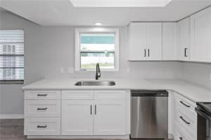 7322 ELLIS LANE, PORT CHARLOTTE, FL 33981 Sold 08/29/25