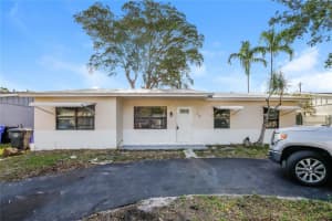 310 Sw 76th Ter, NORTH LAUDERDALE