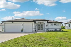 200 Eppinger Dr, PORT CHARLOTTE
