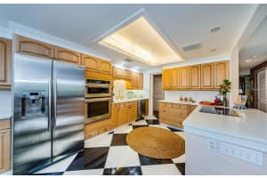 150 BELLEVIEW BOULEVARD, BELLEAIR, FL 33756 - MLS#MFRTB8396025