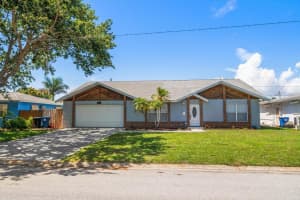 3831 YARDLEY AVENUE, ST PETERSBURG, FL 33713 Sold 08/19/25