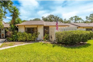 2922 60th St W, BRADENTON