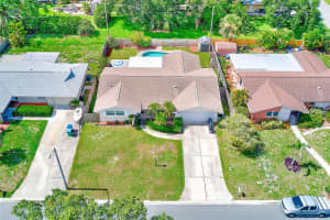 11082 90TH TERRACE, SEMINOLE, FL 33772 Sold 08/22/25