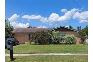 432 Flamingo Dr, APOLLO BEACH
