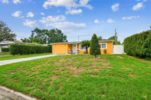 2818 LORRAINE STREET, TAMPA, FL 33614 Sold 07/28/25