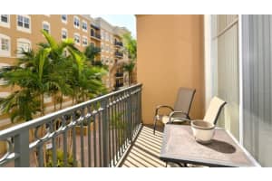 1064 TAMIAMI TRAIL, SARASOTA, FL 34236 - MLS#MFRTB8396139