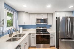 801 83RD AVENUE, ST PETERSBURG, FL 33702 - MLS#MFRTB8396148