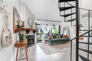 5103 PURITAN CIRCLE, TAMPA, FL 33617 - MLS#MFRTB8396150