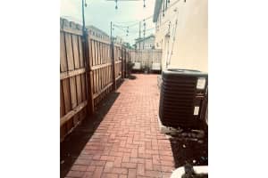 310 WILLOW AVENUE, TAMPA, FL 33606 - MLS#MFRTB8396172