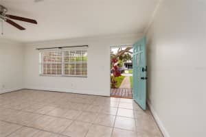 121 28TH AVENUE, ST PETERSBURG, FL 33704 - MLS#MFRTB8396177