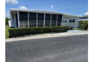 36 Thatch Palm St E, LARGO