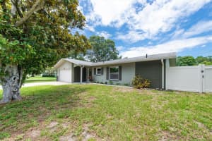 1461 HILLCREST AVENUE, CLEARWATER, FL 33756 Sold 08/27/25