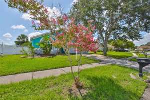 10430 CRESTFIELD DRIVE, RIVERVIEW, FL 33569 Sold 08/05/25