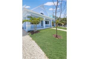 132 RIVIERA DRIVE, TAVERNIER, FL 33070 - MLS#MFRTB8396257