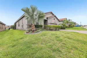 4235 PRIMA LAGO DRIVE, LAKELAND, FL 33810 - MLS#MFRTB8396302