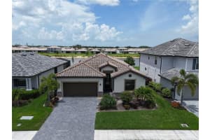 13880 Pine Lodge Ln, FORT MYERS