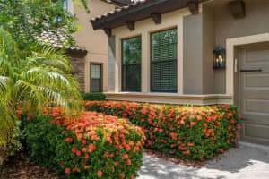 1391 MARINELLA DRIVE, PALM HARBOR, FL 34683 Sold 10/01/25