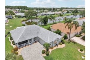 2306 Emerald Lake Dr, SUN CITY CENTER