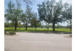 535 22ND AVENUE, ST PETERSBURG, FL 33704 Sold 08/05/25