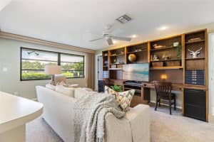 8515 MACOMA DRIVE, ST PETERSBURG, FL 33702 - MLS#MFRTB8396428