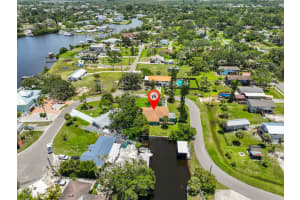 301 CARLYLE BOULEVARD, RUSKIN, FL 33570 - MLS#MFRTB8396429