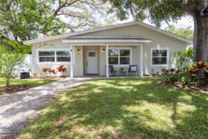 615 6TH AVENUE, SAFETY HARBOR, FL 34695 Sold 07/25/25