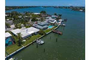 4545 CLEARWATER HARBOR DRIVE, LARGO, FL 33770 - MLS#MFRTB8396525
