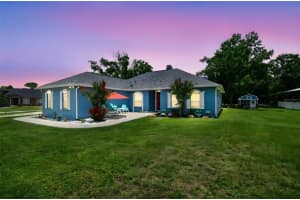 3229 Gardner Oaks Ln, LAKELAND