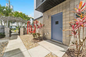 5008 MACDILL AVENUE, TAMPA, FL 33611 - MLS#MFRTB8396584