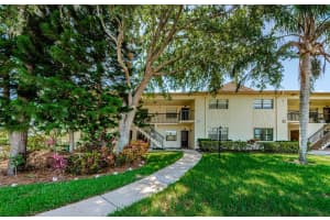 1729 Seascape Cir #102, TARPON SPRINGS