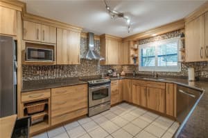 17735 OAK BRIDGE STREET, TAMPA, FL 33647 - MLS#MFRTB8396606