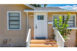 1011 NEWTON AVENUE, ST PETERSBURG, FL 33705 - MLS#MFRTB8396638