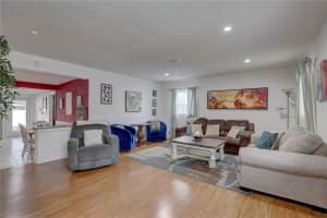 3212 34TH AVENUE, ST PETERSBURG, FL 33713 Sold 08/14/25