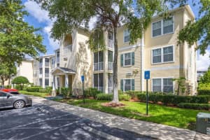 18439 Bridle Club Dr #18439, TAMPA