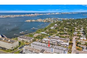 139 BLUFF VIEW DRIVE, BELLEAIR BLUFFS, FL 33770 - MLS#MFRTB8396715