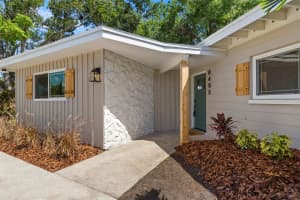 8485 PELICAN LANE, SEMINOLE, FL 33777 Sold 07/18/25