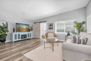 6511 10TH STREET, ST PETERSBURG, FL 33702 Sold 08/05/25