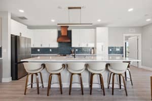 12400 Capri Cir N Treasure Island, FL 33706 - Off Market