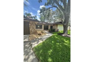 2102 DOEFIELD COURT, VALRICO, FL 33596 - MLS#MFRTB8396922