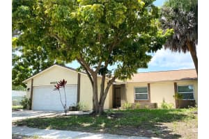 8433 SOMERSET DRIVE, LARGO, FL 33773 - MLS#MFRTB8396954