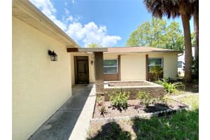 8433 SOMERSET DRIVE, LARGO, FL 33773 - MLS#MFRTB8396954