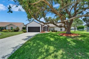 916 48th Street Dr E, BRADENTON
