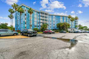 3315 58th Ave S #311, ST PETERSBURG