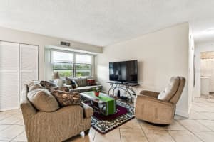 3315 58TH AVENUE, ST PETERSBURG, FL 33712 - MLS#MFRTB8396974
